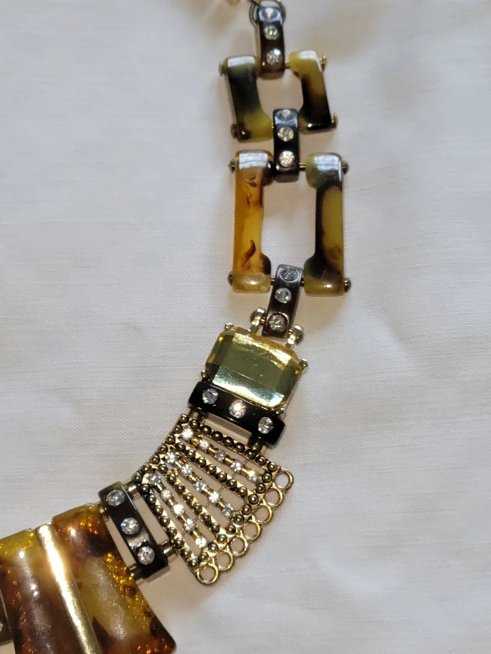 Faux Tortoise Shell Bib Statement Necklace w 3 Gold Tone Stone & Inticate Panels - Picture 7 of 9